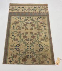 Machine made rug