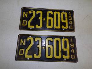 lot 34 image: Pair of 1940 North Dakota License Plates