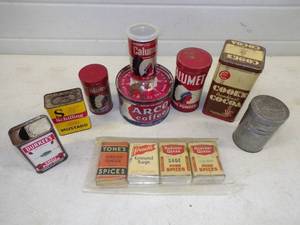 lot 72 image: Nice Lot of Kitchen Tins