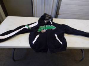 lot 110 image: North Dakota Fighting Sioux Hooded Sweatshirt Size L