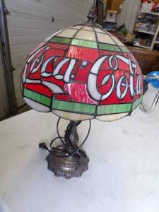 lot 113 image: Coca Cola Lamp