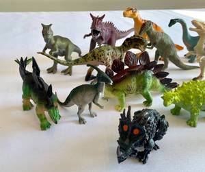 Large Lot of Vintage Dinosaur Plastic Toys