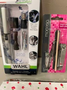 Wahl Precision Grooming Kit with Manicure Set and Travel Bag