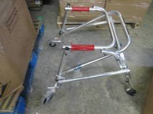 lot 8 image: Child Walker...