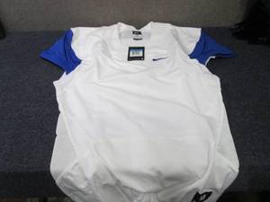 lot 71 image: Box of Mens Medium Nike White with ...