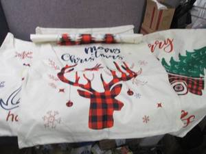 lot 114 image: Set of 4- 24x24 inch Pillow Covers...