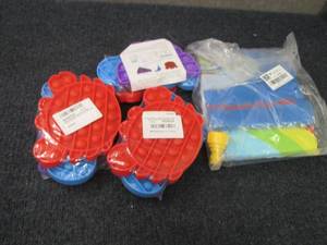 lot 174 image: 3- 3pks Popit Toys, Splash Play Mat...