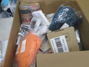 lot 177 image: Box of Assorted New Small Overstock...