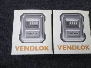 lot 204 image: 2 Vendloks...
