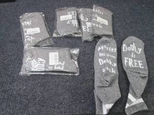 lot 212 image: 6 pr Dobby Socks...