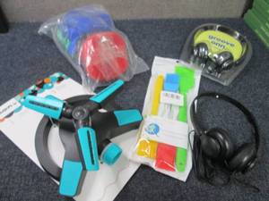 lot 223 image: Headphones, Sprinkler, Velcro, Bast...
