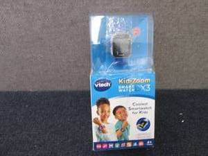 lot 272 image: VTech Kidizoom Smartwatch DX3  Bl...