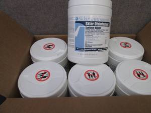 lot 338 image: Case of 6- 100 ct Canisters Skylar ...