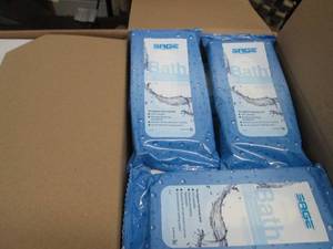 lot 359 image: Case of 60-8ct pks Sage Products Fr...