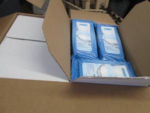 lot 362 image: Case of 60-8ct pks Sage Products Fr...