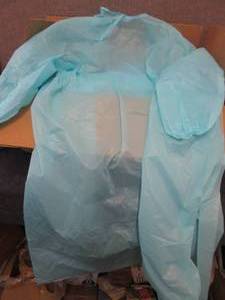 lot 379 image: Pallet of 120cs Blue Disposable Wa...