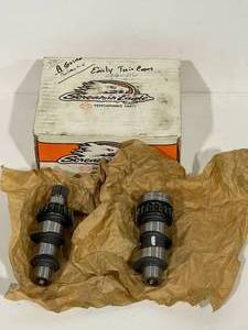 lot 5 image: Harley Davidson Cam Shafts