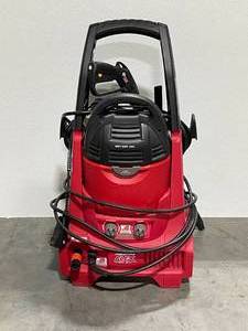 lot 63 image: Dirt Devil Pressure WasherWet and Dry Vac