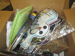 box of glass drinking glasses, vacu...
