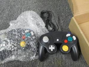 2 new wired game controllers ...