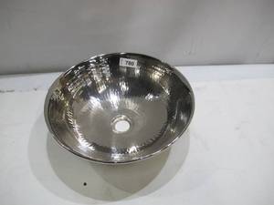 lot 780 image: 14.75 Round Handcrafted Hammered Steel Sink Bowl