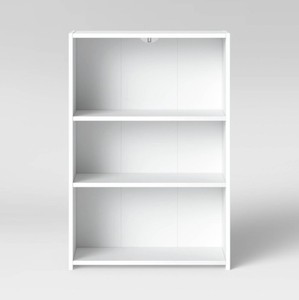 lot 729 image: 3 Shelf Bookcase - Room Essentials - White