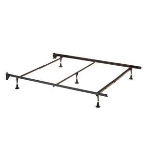lot 734 image: 90057 Hillsdale Furniture Bennett Premium Full  Queen 5-leg Headboard Frame