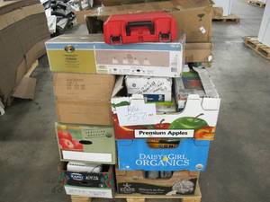 lot 757 image: Pallet of Store Overstock, Returns, Missing Parts, and Damaged Products