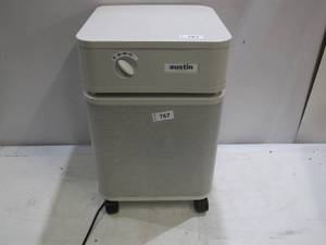 lot 767 image: Austin Air Healthmate Standard B400A1, HM400, Sandstone