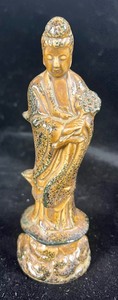 lot 64 image: Vintage Drip Glazed Chinese Mud Men & Buddha Figures- 1940s