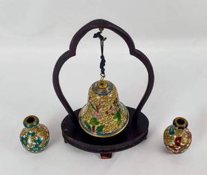 lot 103 image: Hand Made Cloisonn Bell and Mini Vases with Wooden Display Stands- China