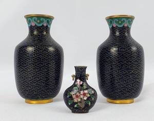 lot 109 image: Miniature Black Cloisonne Enamel Flower Pattern Vases