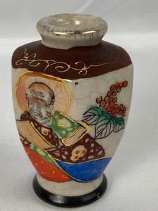 lot 150 image: Three Vintage Japanese Cloisonne Vases