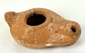 lot 226 image: Ancient Late Roman Period 3rd Century Clay Lamp