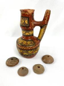 lot 87 image: Hand-painted Antique Clay Vessel and Antique Aztec Spindle Whorls