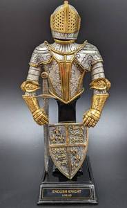 lot 217 image: English Knight 1490 AD - PewterSterlingGold Franklin Mint Armor 4 of 6
