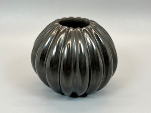 lot 300 image: Vintage Black Melon Jar - Santa Clara Hopi Pottery Signed Jean Komalestewa (Shupla)