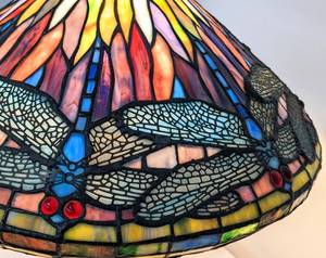 lot 235 image: Vintage Cast Metal Urn Lamp with Tiffany-Style Leaded Stained Glass Shade