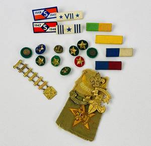 lot 271 image: A Collection of Vintage Boy Scout Memorabilia #2