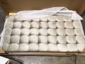 Safavieh Lamar Antique Sage Queen Headboard Customer Returns See Pictures