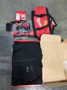 Milwaukee Power Tools Customer Returns See Pictures