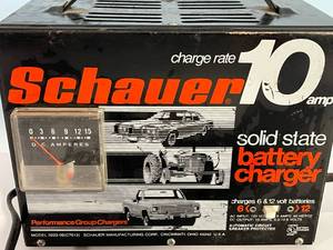 lot 26 image: Schauer 10 Amp Battery Charger