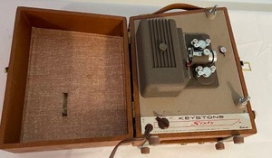 lot 31 image: Vintage Keystone Sixty 8mm Projector