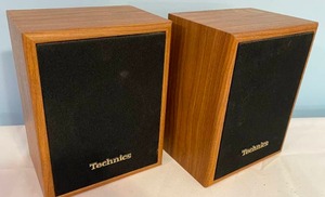 lot 45 image: Technics Speakers
