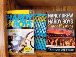 lot 92 image: What Fun Hardy Boys & Hardy BoysNancy Drew Book Sets