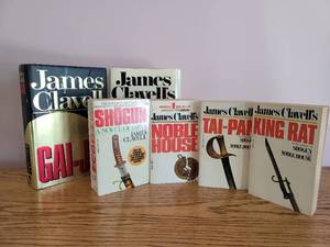 lot 100 image: Author, James Clavell, Novel Collection