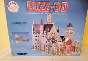 lot 194 image: Unique 3D Puzzle Collection