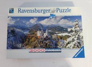 lot 198 image: Selection of High-Quality Ravensburger & Clemontoni Puzzles