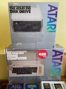 lot 232 image: Large Vintage Atari Game System