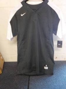 lot 177 image: 6 Nike Mens size S Dri Fit Grey wi...